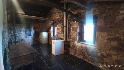 Casa rural asturiana con hórreo, finca y garaje – La Espina, Salas (Asturias) - Imagen 9