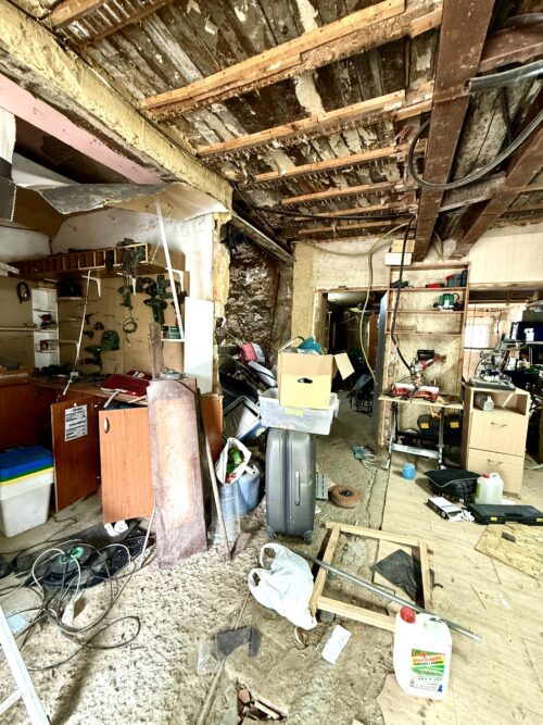 Chalet en Felguera, Langreo (Asturias) con 350 m² útiles, 2 baños, patios y sótano – solo 135.000 € negociables - Imagen 51