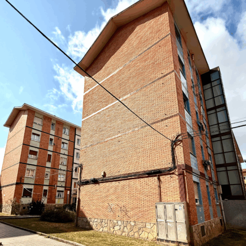 Piso exterior en Pumarín, Gijón – 3 dormitorios, 129.000 €