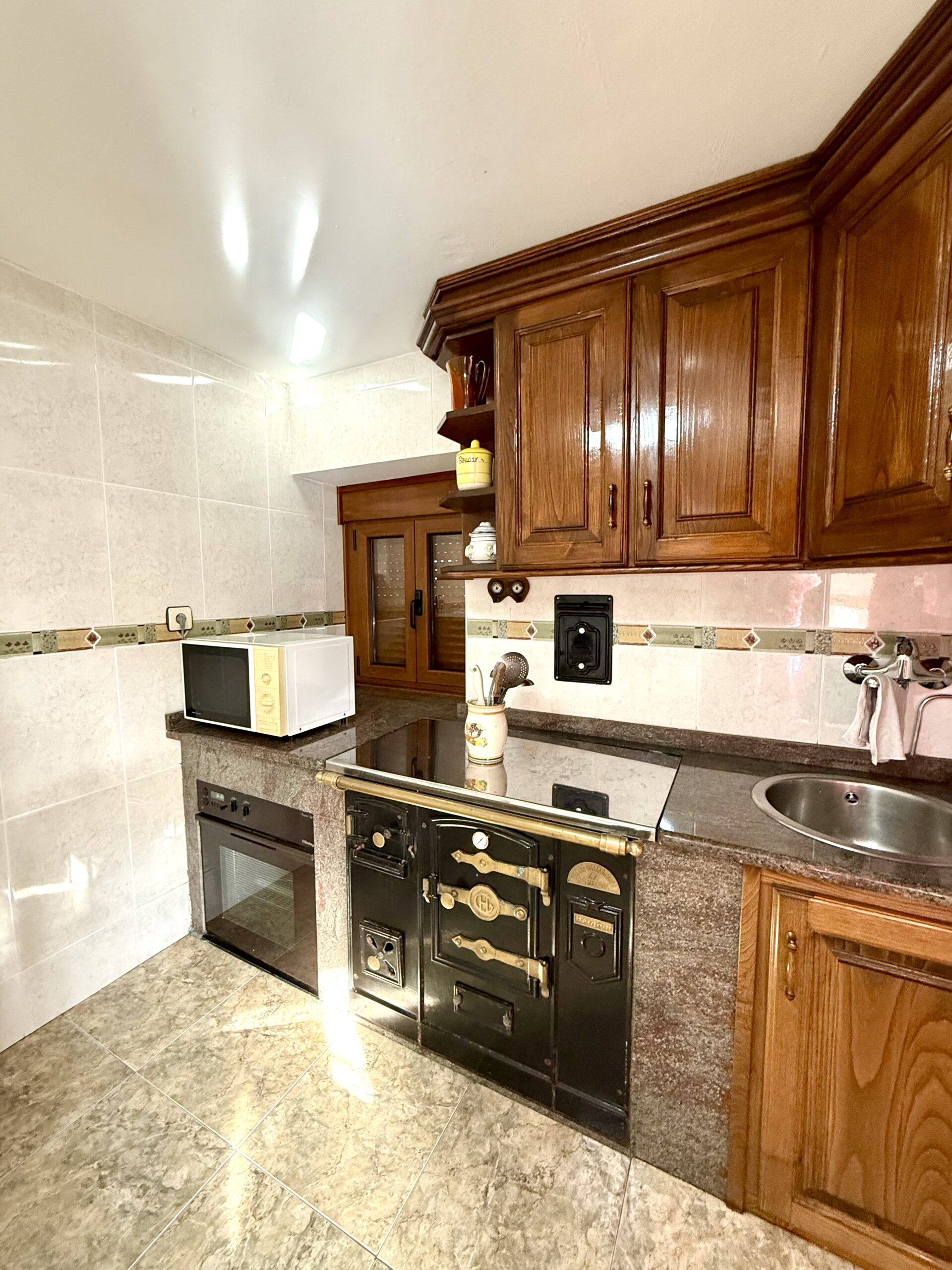 Casa rural asturiana con hórreo, finca y garaje – La Espina, Salas (Asturias) 24 Casa rural asturiana con hórreo, finca y garaje – La Espina, Salas (Asturias) - Imagen 24