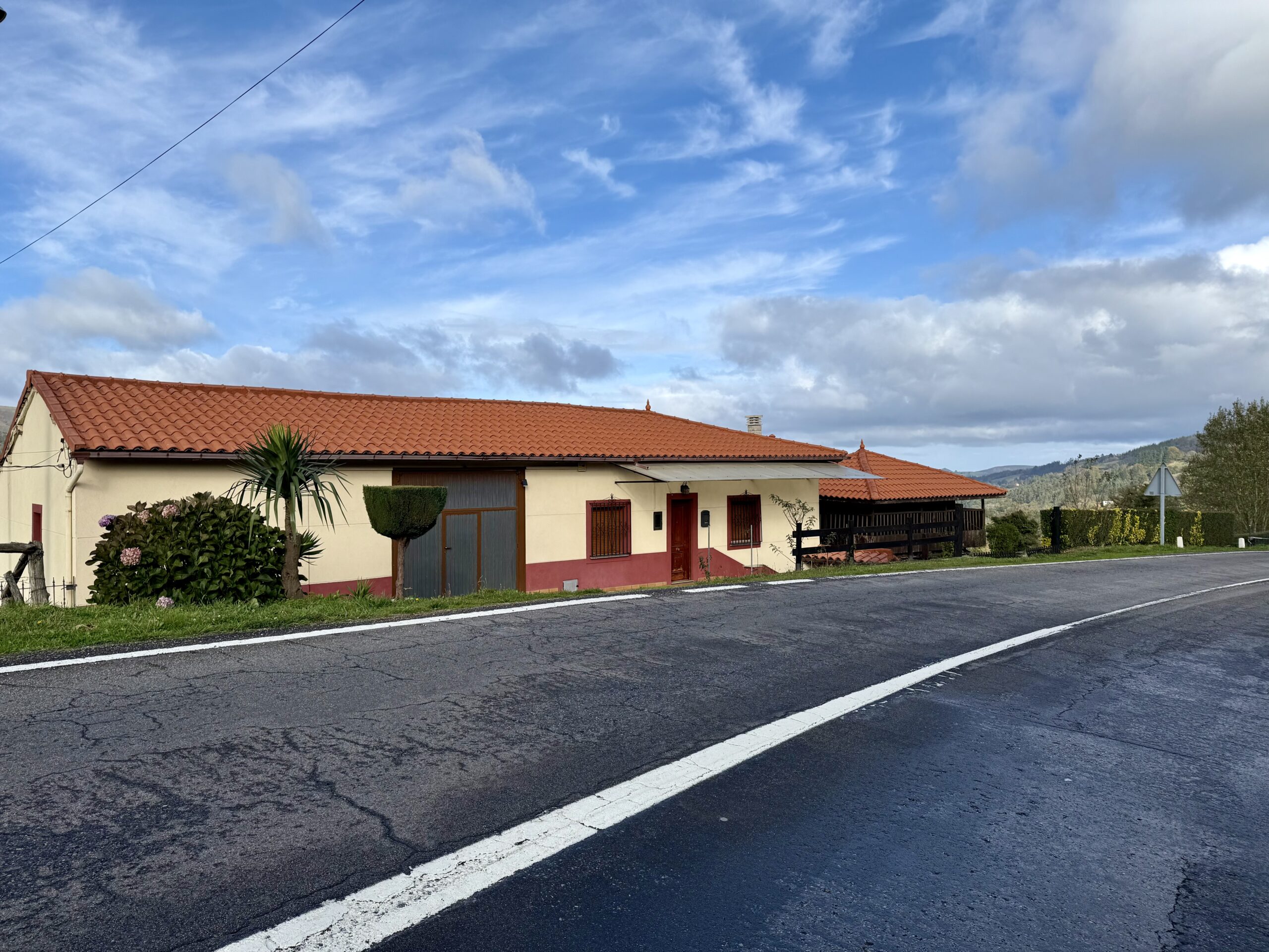 Casa rural asturiana con hórreo, finca y garaje – La Espina, Salas (Asturias) 16 Casa rural asturiana con hórreo, finca y garaje – La Espina, Salas (Asturias) - Imagen 16