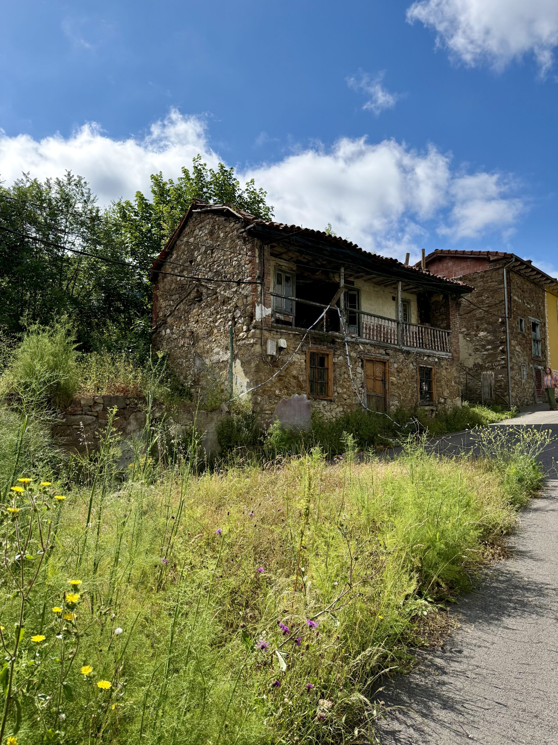 Casona de Santi: El proyecto para quien no se achica ante una ruina Casona de Santi: El proyecto para quien no se achica ante una ruina - Imagen 9