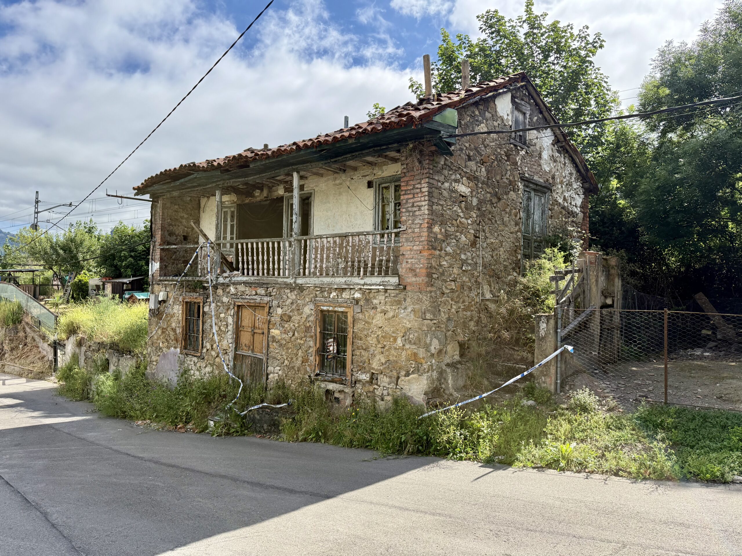Casona de Santi: El proyecto para quien no se achica ante una ruina Casona de Santi: El proyecto para quien no se achica ante una ruina
