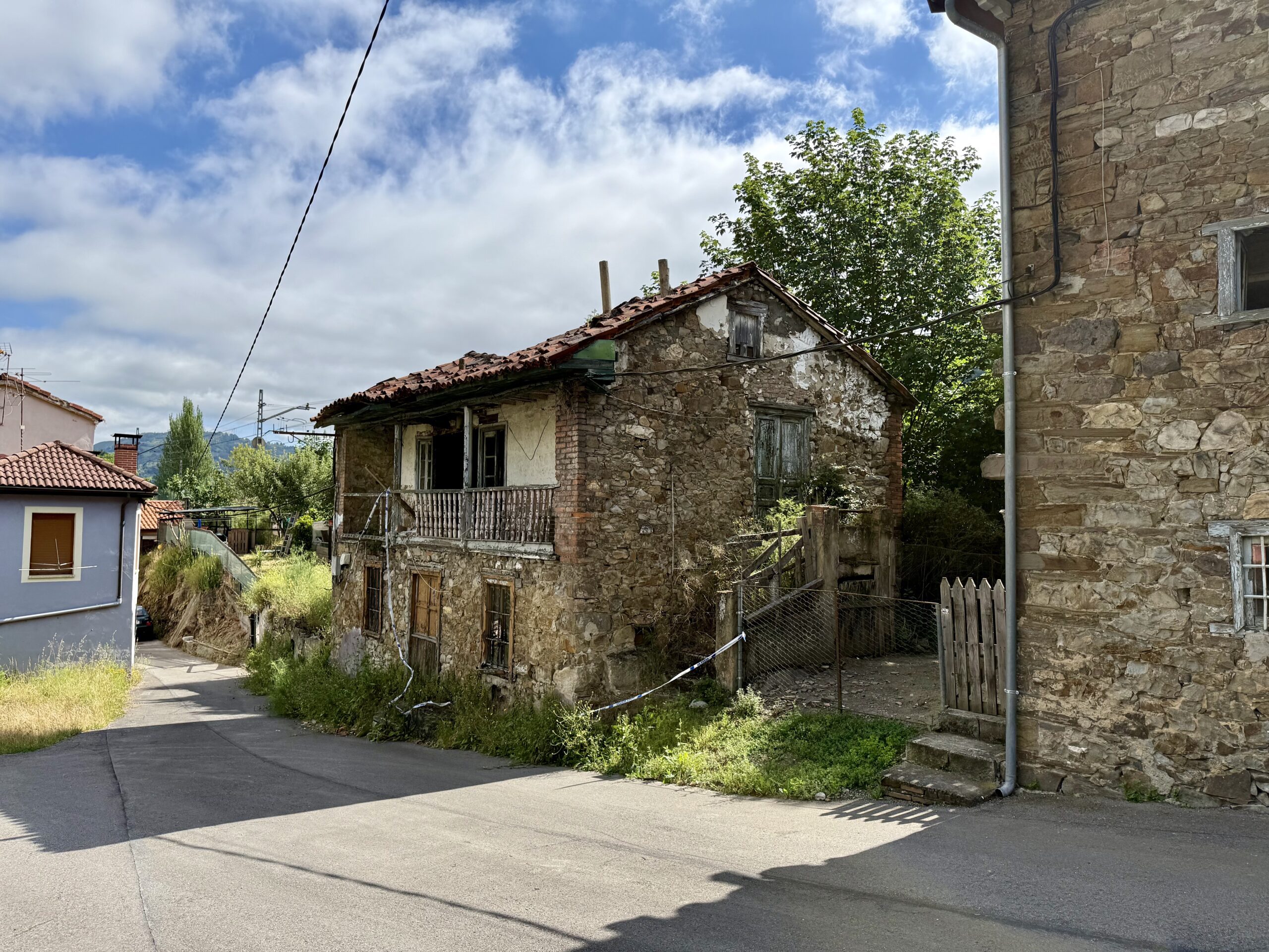 Casona de Santi: El proyecto para quien no se achica ante una ruina Casona de Santi: El proyecto para quien no se achica ante una ruina - Imagen 12
