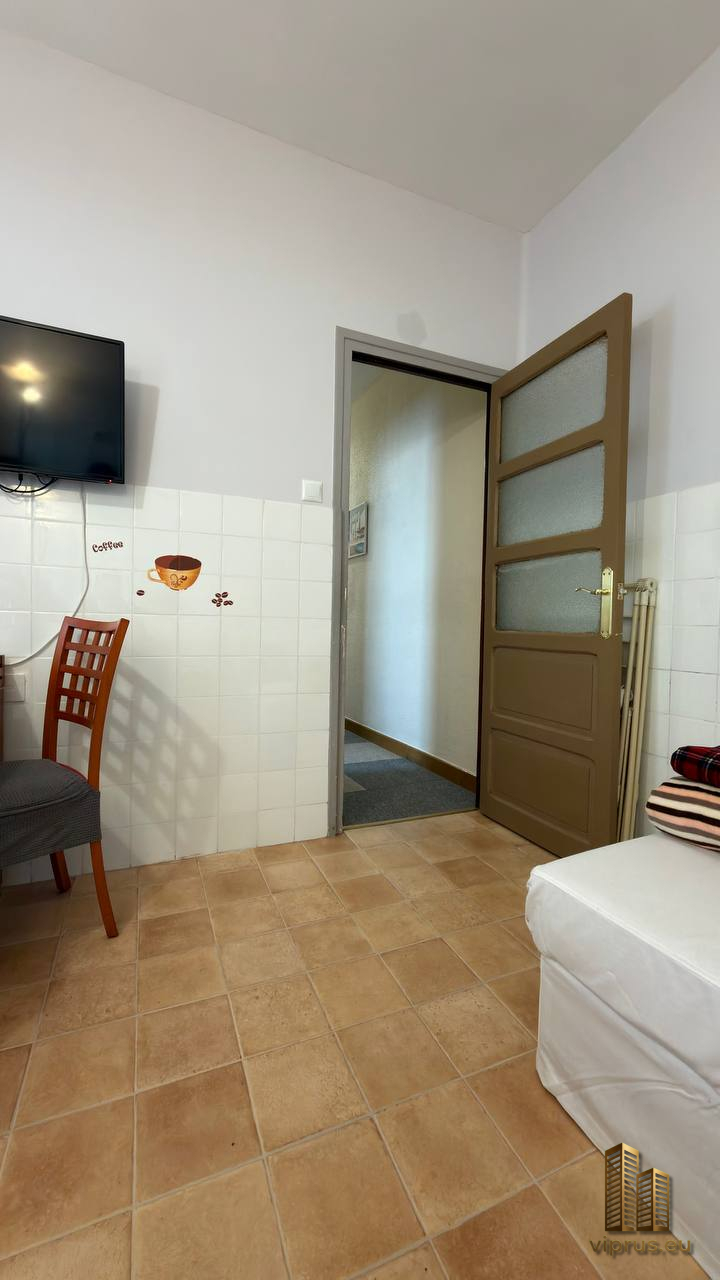 Piso en venta en El Llano, Gijón: 80 m², 3 hab., exterior — 135.000 € Piso en venta en El Llano, Gijón: 80 m², 3 hab., exterior — 135.000 € - Imagen 23